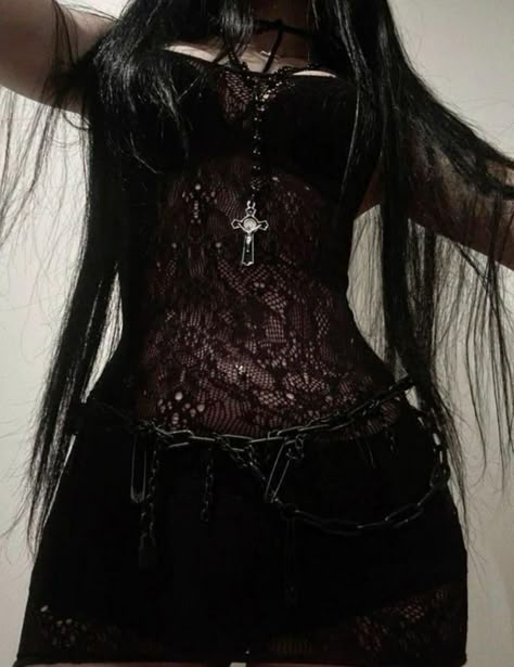 Fleece Balaclava, Vampire Core, Goth Fits, Lace Shrug, Halloween Party Costume, Estilo Hippy, Dark Coquette, Romantic Goth, Looks Street Style