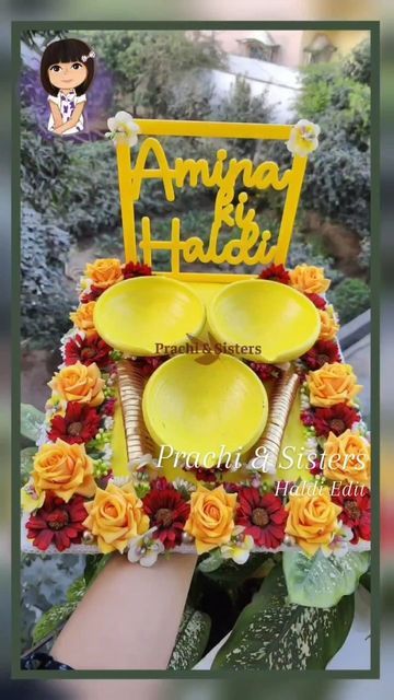 Haldi Plate Decoration Ideas, Haldi Plate, Pakistani Mehndi Decor, Shadi Decoration, Haldi Function Decoration, Nikah Ideas, Haldi Platter, Plate Decoration Ideas, Haldi Dress Ideas