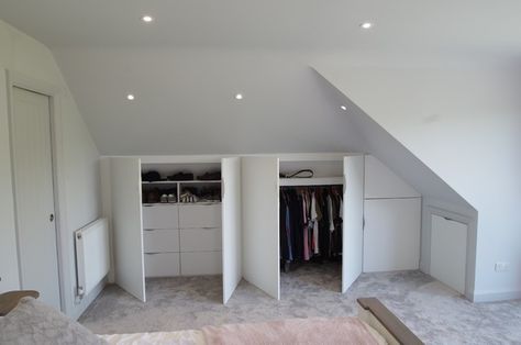 Loft Conversion Eaves Storage, Eaves Storage Ideas, Eaves Bedroom, Attic Bedroom Storage, Eaves Storage, Attic Wardrobe, Loft Storage, Attic Bedrooms, Attic Remodel