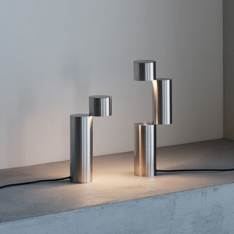 We've rounded up eight of the most innovative and fun mono-material metal pieces from this year's Milan Design Week. Lighting Units, Sculptural Chair, Metal Objects, Chalet Design, Industrial Design Trends, Industrial Table Lamp, Milan Design, Design Lighting, Brave New World