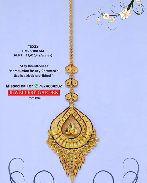 Gold Mantika, Mangteeka Designs Gold, Gold Tika Design, Tikka Jewelry Indian Gold, Tikka Jewelry, Antique Gold Earrings, Gold Jewelry Outfits, Gold Bridal Necklace, Indian Bridal Jewelry Sets