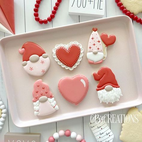 Vday Cookies, Crumbl Copycat, Valentines Cookie, Valentine Cookies Decorated, Bridal Cookies, Valentine Sugar Cookies, Plaque Cookies, Valentines Day Cookies, Valentine Cookies