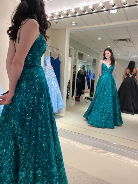 Teal Dress Sweet 16, Peacock Green Prom Dress, Aquarium Prom Dress, Turquoise Dress Prom, Dark Turquoise Prom Dress, Green Sparkle Prom Dress, Ty Ball Dresses Ireland, Teal Prom Dresses Turquoise, Unique Prom Dresses 2024