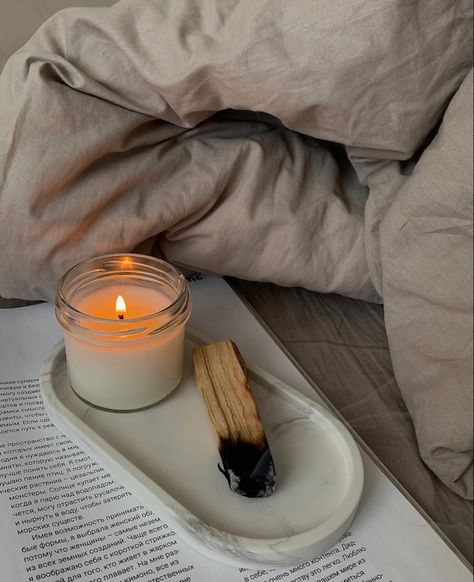 Palo Santo Aesthetic, Negative Energy Cleanse, Palo Santo Wood, Meditation Candles, Candles Photography, Best Meditation, Candle Cover, Healing Space, Candle Store