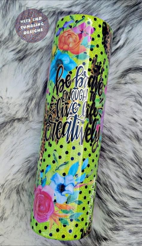 Water Bottle Epoxy Ideas, Resin Mugs, Blue Wedding Gowns, Tumbler Inspiration, Tumbler Cups Personalized, Epoxy Cups, Epoxy Ideas, Epoxy Crafts, Glitter Tumbler Cups