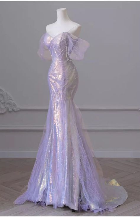 Prom Dress Fabric Types, Mermaid Inspired Dresses, Formal Mermaid Dresses, Iridescent Dress Evening Gowns, Prom Dress Inspo Purple, Mermaid Fashion Design, Mairmaid Dress, Fantasy Mermaid Dress, Princess Inspired Prom Dresses