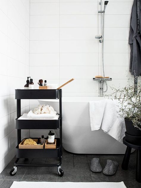 8 Clever Ways To Use IKEA Raskog Cart For Narrow Space Raskog Ikea, Ikea Raskog, Black And White Bathroom, Ikea Bathroom, Bad Inspiration, Small Bathroom Storage, Bathroom Storage Organization, Diy Bathroom Decor, White Tiles