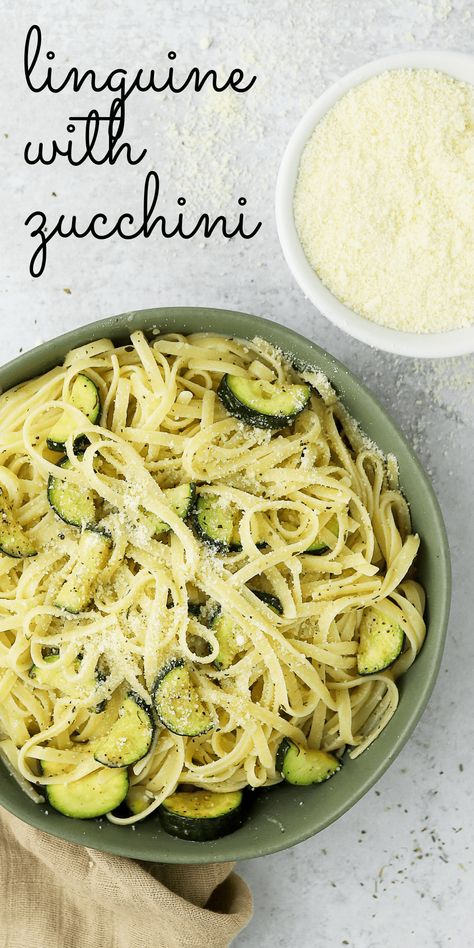 Linguine with Zucchini - Simply Made Recipes What To Cook With Salmon, Zucchini Pasta Recipe, Pasta Side Dish, Cold Pasta Dishes, Pasta Side, Side Dish Ideas, Recipe Zucchini, Quick Dinner Ideas, Italian Seasonings