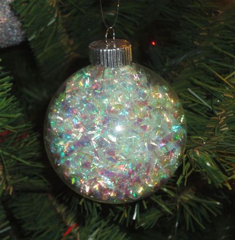 Iridescent Christmas Ornament Iridescent Ornaments, Iridescent Christmas, Christmas Feeling, Craft Business, Ornaments Diy, Diy Christmas Ornaments, Craft Fairs, Art Diy, Christmas Decor Diy