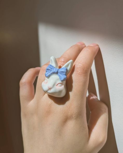 You're the bunny on my hand 🐇 #ceramicsofinstagram #chunkyrings #y2kaesthetic #porcelainjewelry #handmadejewelry #cerámica #ceramic #bunnylover Silent Anger, Being Underestimated, Grumpy Bunny, Bunny Sculpture, Rabbit Ring, Dad Jewelry, Ceramic Jewellery, Blue Bow Tie, Bunny Lovers