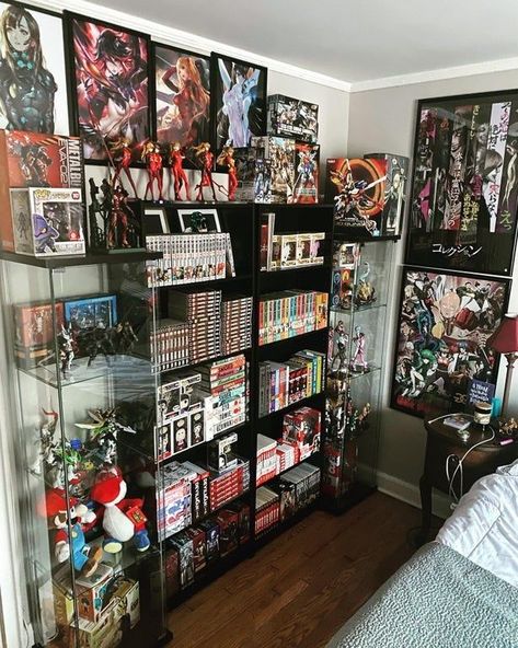 Figure Room Design, Anime Living Room Decor, Manga And Figure Shelf, Anime Office Decor, Anime Collection Room, Manga Room Ideas, Manga Set Up, Manga Collection Room Aesthetic, Gamer Apartment