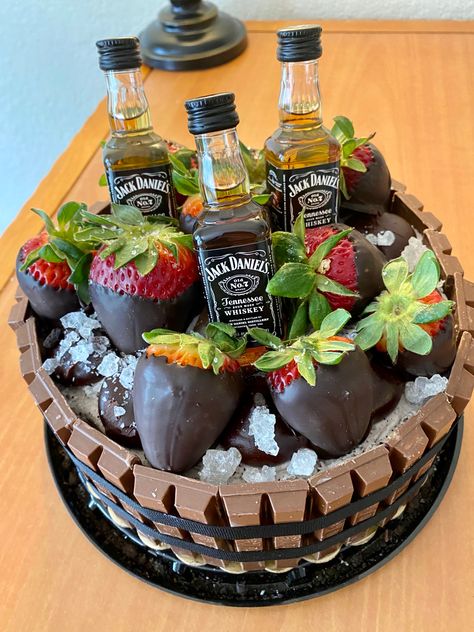 21st Birthday Cake For Guys Turning 21, Guy 21st Birthday, Mens 21st Birthday Ideas, Cake For Guys, 21st Birthday Cake For Guys, 21st Birthday Boy, Jack Daniels Cake, 21st Birthday Ideas, 21st Birthday Themes