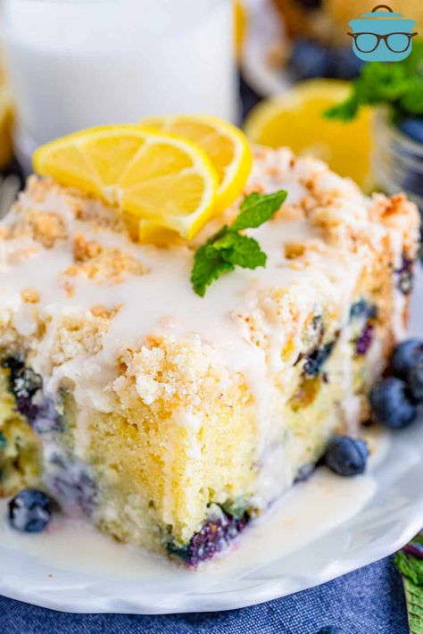 Lemon Blueberry Coffee Cake - The Country Cook Lemon Blueberry Coffee Cake, Blueberry Coffee Cake Recipe, Blueberry Breakfast Cake, Blueberry Coffee Cake, Blueberry Coffee, Chocolate Cream Pie, Country Cook, Cinnamon Roll Cake, The Country Cook