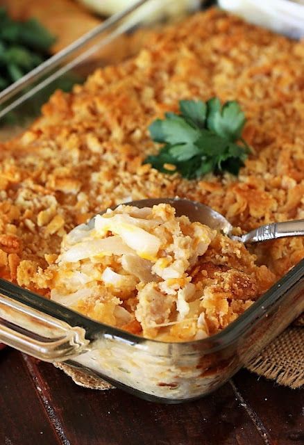 Baked Vidalia Onion Easy Recipes, Visalia Onion Casserole, Onion Casserole Vidalia, Baked Vidalia Onion, Vidalia Onion Casserole, Southern Veggies, Vidalia Onion Recipes, Homestyle Meals, Veggie Casseroles