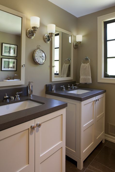 2 vanities side by side vs one big one Lake House Bathroom Ideas, Taupe Bathroom, Farmhouse Bathroom Mirrors, Lake House Bathroom, Traditional Bathroom Designs, Dark Countertops, Brown Bathroom, Vanity Design, White Vanity