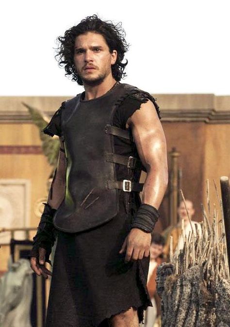 Kit Harrington Pompeii, Period Drama Movies, Kit Harrington, Kit Harington, Alexander Skarsgard, Crescent City, Pompeii, Jamie Dornan, Show Photos