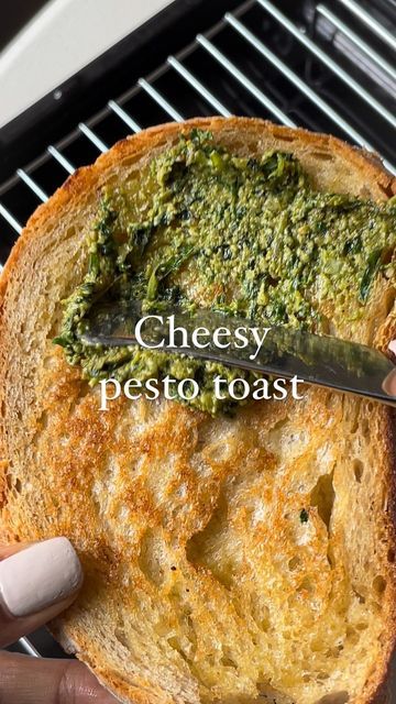 Pesto On Toast, Pesto Toast, Pesto Hummus, Tomatoes On Toast, Cheese Lover, Pesto Sauce, Tomato Soup, Sun Dried Tomato, Food Obsession