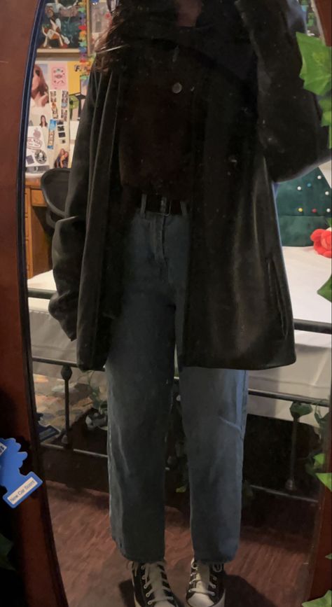 Grunge Outfits For Cold Weather, Grunge Outfits For Rainy Days, Outfit Inspo Grunge Winter, Cute Grunge Outfits Winter, Oversized Grunge, Alt Outfits For Winter, How To Dress Gay In Winter, Grunge Outfits Cold Weather, Grunge Outfits For Winter