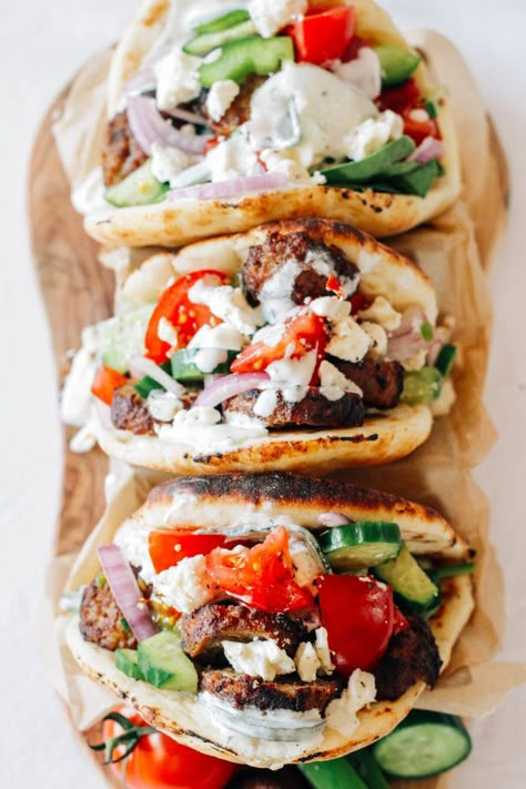 yaaaaaaaaas. excited to share this one! pete & i love to make gyros at home - and we've made them in several different ways using ALL items you can buy at trader joe's! all for $22! and you can use these ingredients to make either a whole bunch of gyros at once, or stretch them out Trader Joe’s Gyros, Trader Joe’s Greek Bowl, Falafel Gyro Recipe, Trader Joe Dinner Ideas, Trader Joes Breakfast, Falafel Gyro, Trader Joes Recipes Dinner, Trader Joes Recipes Healthy, Trader Joes Food