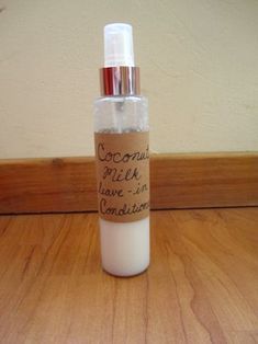 Coconut Milk Leave-in Conditioner is an DIY project that is fast, cheap, and leaves your hair feeling like a dream! Not only is it easy to make, but the natural... Diy Hair Growth Shampoo, Hair Growth Mask Diy, Coconut Milk Conditioner, Diy Conditioner, Coconut Oil Hair Growth, Coconut Oil For Acne, Coconut Oil Hair Mask, Coconut Oil For Face, Tout Rose