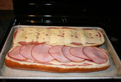 Super cheap meal-french bread sandwich with meat, cheese, lettuce, tomato, etc.   Cook bread, cheese, and meat in the oven. Meat In The Oven, Super Cheap Meals, Dirt Cheap Meals, Bread Sandwich, Bread Cheese, Cheap Easy Meals, Frugal Meals, Cheese Sandwich, Cheap Eats