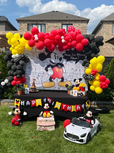 Mickey Mouse Backdrop, Happy Birthday Andy, Mickey Mouse Birthday Theme, Mickey 1st Birthdays, Mickey Mouse Bday, Minnie Mouse Birthday Party Decorations, Mickey Mouse Themed Birthday Party, Fiesta Mickey Mouse, Mickey Mouse Decorations