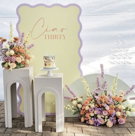 Flower Shop Interiors, Event Booth Design, 80th Birthday Decorations, Bubble House, Event Booth, Baby Door, Pink Birthday Party, Shower Backdrop, Wedding Hire