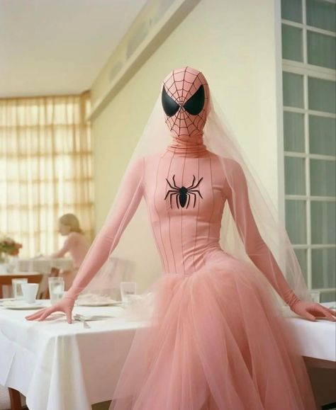 Adult Fairy Costume, Most Creative Halloween Costumes, Pink Spider, Halloween Costumes 2022, Carnaval Costume, Creepy Costumes, Chic Halloween, Pretty Halloween, Halloween This Year