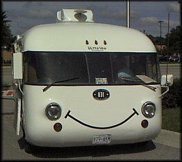 Norm Helmkay's Ultra Van (15494 bytes) Camper Trailer Tent, Vintage Motorhome, Small Motorhomes, Lightweight Trailers, Kombi Motorhome, Mercedes Van, Trailer Tent, Vintage Rv, Small Suv