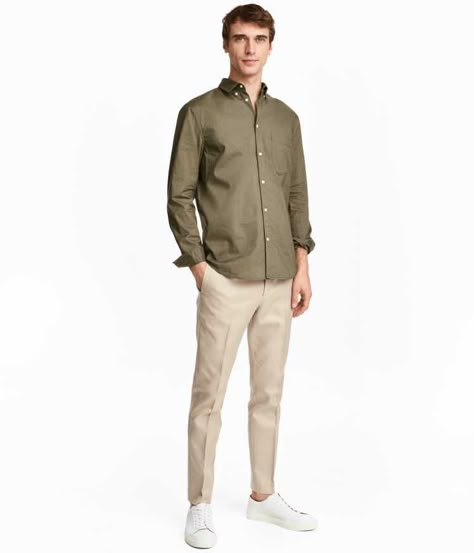 Khaki Trousers Outfit Men, Chinos Outfit, Rod Curtains, Trousers Outfit Men, Men Workwear, Aesthetics Fashion, Casual Outfits Fashion, Blazer Outfits Men, Mens Smart Casual Outfits