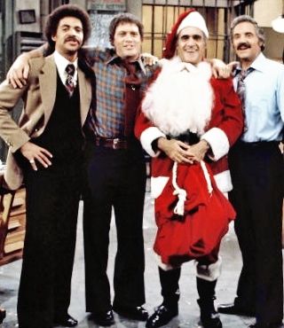 Barney Miller Christmas Tv Shows, Barney Miller, Tv Christmas, Christmas Specials, Christmas Tv, Christmas Episodes, Christmas Jigsaw Puzzles, Abc Photo, Christmas Pops