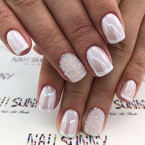 Pintura uñas Wedding Manicure, French Pedicure, Nagellack Trends, Smink Inspiration, Wedding Nails Design, Nail Art Wedding, Smokey Eyes, Homecoming Nails, Bridal Nails