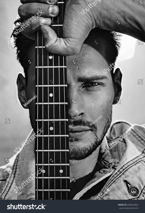 Guitar Senior Pictures, Guitarist Photography, Holding A Guitar, Boy Senior Portraits, Black White Portrait, Guitar Boy, Band Photoshoot, Musician Photography, Senior Boy Poses