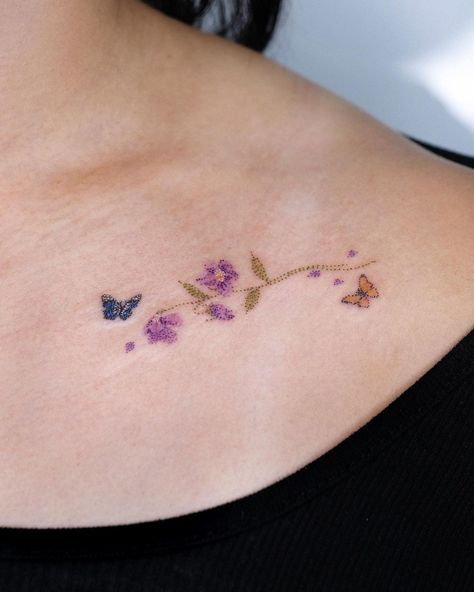 Simple Tattoo Chest Tattoo Female Aesthetic, Chest Tattoo Female Rose, In Between Chest Tattoo Female Butterfly, Chest Tattoo Female Flower, Chest Tattoo Female Snake, Chest Tattoo Female Dragon, Tattoo Female Aesthetic, Tattoo Female Butterfly, Chest Tattoo Female Butterfly