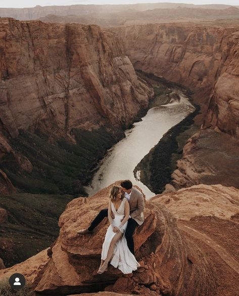 Page, Arizona & Antelope Canyon | via @jordanvoth photography Grand Canyon Wedding, Wyoming Wedding, Desert Engagement Photos, Aesthetic Couples, Panorama Photography, Jackson Hole Wedding, Groom Photoshoot, Arizona Photography, Desert Photography