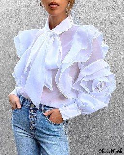 Applique Blouse, Tie Neck Shirt, Chic Type, Chic And Elegant, Estilo Chic, Tie Neck Blouse, Elegant Blouses, Round Neck Dresses, Beautiful Blouses