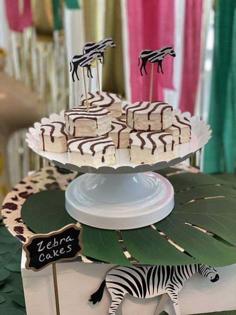 Olivia’s Two Wild Birthday Party | CatchMyParty.com Zebra Cakes Birthday, Wild Birthday Party, Zebra Cake, Safari Birthday Party, Jungle Party, Safari Birthday, Safari Party, Safari Baby Shower, 1st Boy Birthday