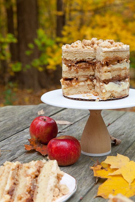 Apple Layer Cake, Milk Bar Cake, Apple Pie Cake, Layer Cake Recipes, Torte Cupcake, Fall Cakes, Apple Cake Recipes, A Piece Of Cake, Just Cakes