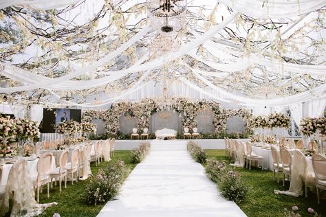 Outdoor Wedding Marquee, Emerald Wedding Colors, Wedding Hall Decorations, Forest Theme Wedding, Indoor Wedding Receptions, Garden Wedding Decorations, Wedding Planning Decor, Wedding Backdrop Design, Dream Wedding Decorations