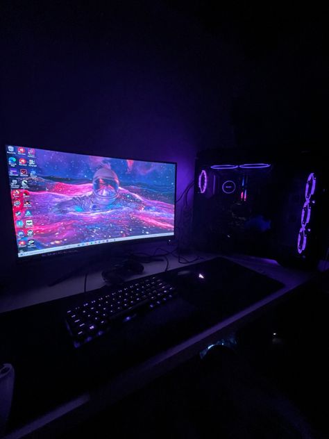 Late night game vibes Night Gaming Aesthetic, Gaming At Night Aesthetic, Late Night Gaming Aesthetic, Stay Up Late Aesthetic, Late Night Gaming, Video Game Night, Romanticizing Winter, Game Setup, Computer Gadgets