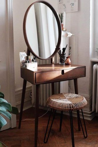 Most Popular Makeup Vanity Table Designs 2021 ★ Design Casa Piccola, Bord Design, Makeup Vanities, Makeup Vanity Table, Diy Makeup Vanity, Makeup Room Decor, Wooden Vanity, Makeup Table Vanity, Vanity Ideas