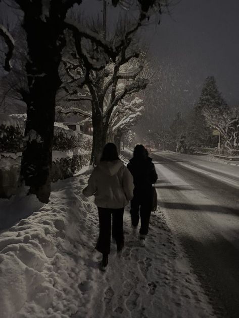 Winter Child, Forever Winter, Christmas Dreaming, I Love Winter, Winter Love, Winter Vibes, Winter Scenery, Winter Pictures, Best Seasons