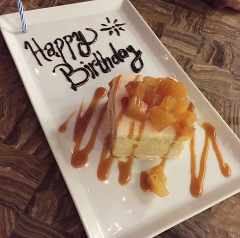 Nine LA Restaurants That Promise Free Birthday Desserts - Eater LA Birthday In Restaurant, Happy Birthday Food, Dessert Plate Decoration, Cake On Plate, Desserts Birthday, Restaurant Birthday, Birthday Desert, Restaurants For Birthdays, Dessert Restaurants