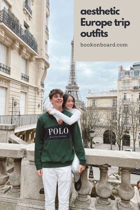 5 Best & Aesthetic Europe Travel Outfits Ideas London Couple Pictures, Couple In Paris Aesthetic, Paris Aesthetic Couple, Fall Europe Outfits, Paris Romance Aesthetic, Fall Outfits Europe, Travel Outfits Fall, Summer Fashion Europe, European Fall Outfits