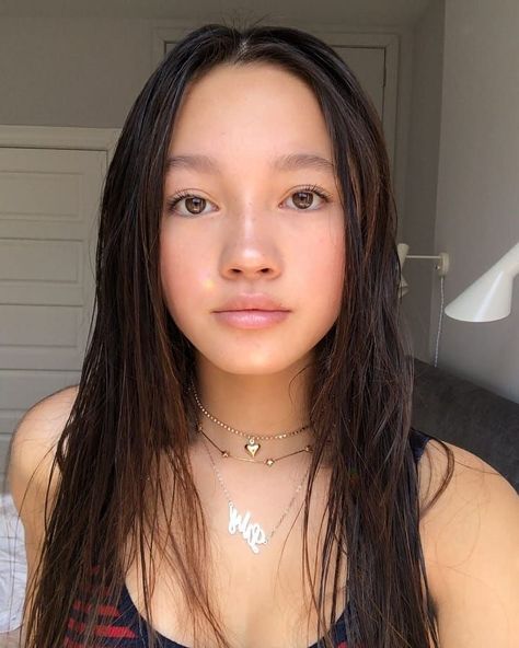 Flat Nose Asian, Lilly Chee, Boujee Makeup, Aesthetic Sunshine, Mabel Chee, Milky Way Photography, Lily Chee, Glowing Face, Most Beautiful People