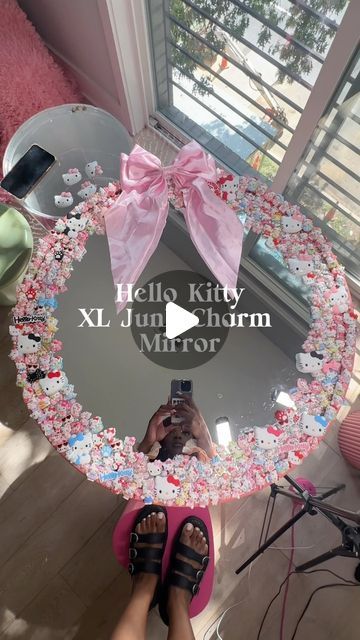 Diy Hello Kitty Mirror, Junk Mirror, Getting Ghosted, Junk Case, Accessories Board, 2024 Board, Minnie Mouse Pictures, Mouse Pictures, Babe Cave