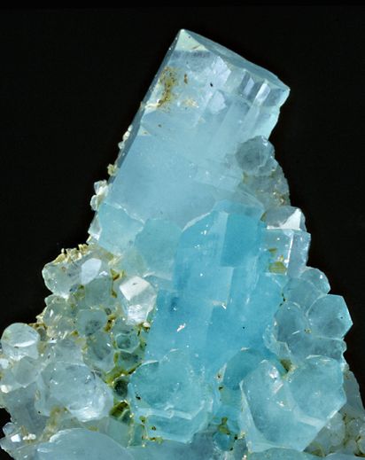 Aquamarine Mineral ~ Birthstone of March Aquamarine Stone Aesthetic, Aquamarine Aesthetic Gem, Thymus Gland, Powerful Meditation, Aquamarine Gem, Diamond Picture, Fluid Retention, Sapphire Solitaire, Aquamarine Crystal