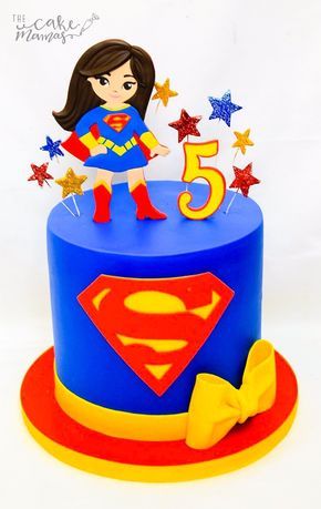 Super Girl cake Super Girl Cake, Girl Superhero Cake, Supergirl Cakes, Geek Cake, Supergirl Party, Superhero Girls Birthday, Superhero Cake Toppers, Supergirl Birthday, Superman Cakes