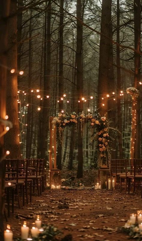 Forest Night Wedding, Wedding Twilight Theme, Aesthetic Wedding Venues Forest, Wedding Aisle Forest, Dark Rustic Wedding Theme, Wedding In A Forest, Twilight Style Wedding, Dark Wedding Vibes, Wedding Twilight Inspired