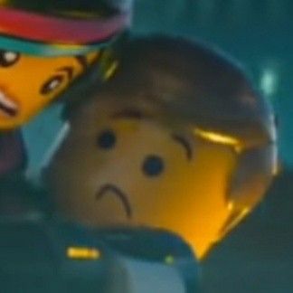 Cursed Lego Images, Emmett The Lego Movie, Benny The Lego Movie Icon, Emmit Lego Movie, Emmett Lego Movie, Lego Movie Pfp, The Lego Movie Emmet, Emmet The Lego Movie, Benny Lego Movie